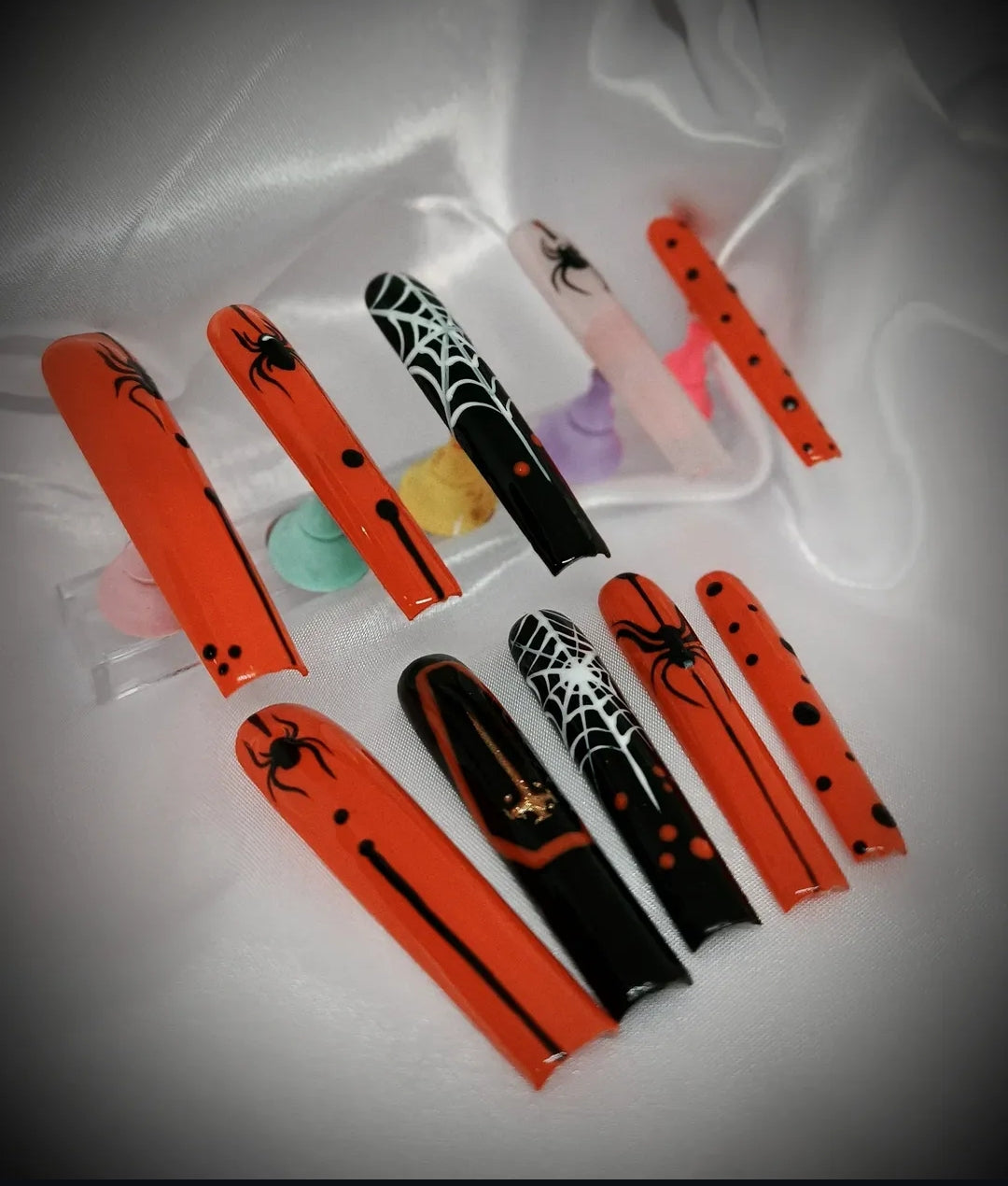 Halloween Spooky Press-On Set